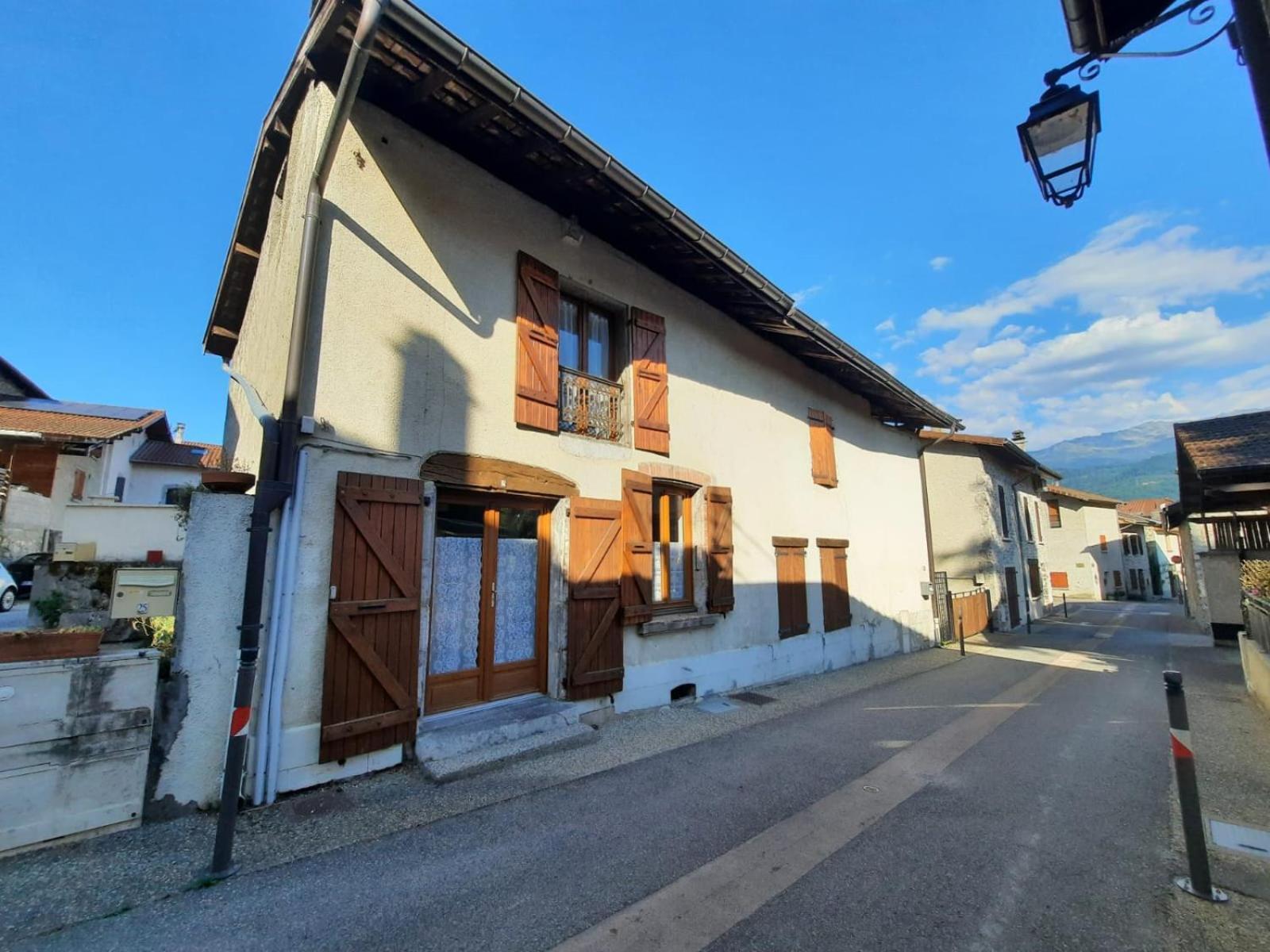 Maison De Village Au Pied De La Montagne Lumbin Exterior foto